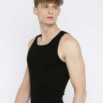 Men Black Solid Gym Vest